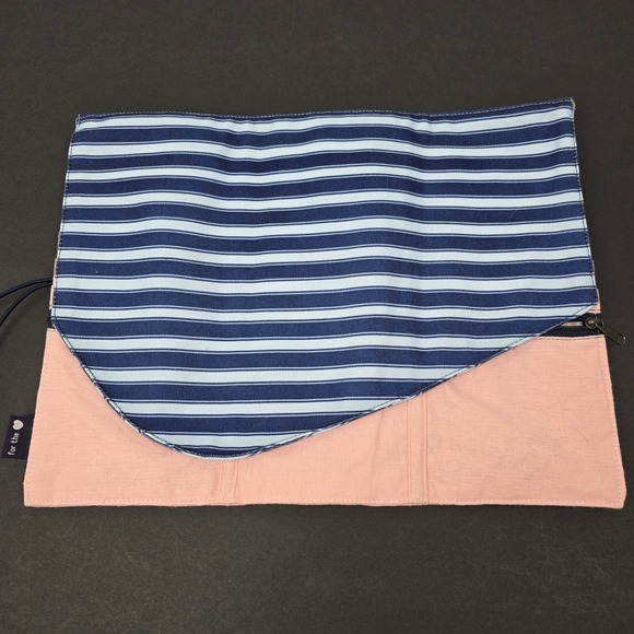 Della Q Pink Linen Knitting Needle Organizer Tri-Fold Circular Needle Case - Picture 9 of 10